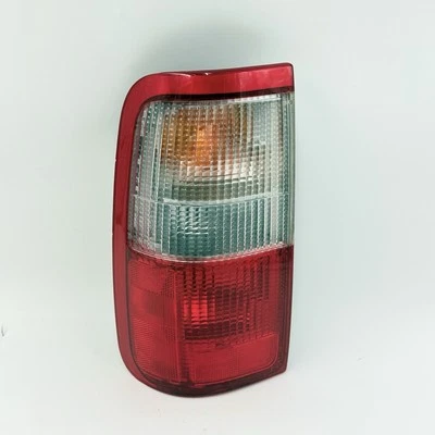 1993-1998 TOYOTA T100 Left Driver Tail Light Lamp 8156034010 TESTED OEM CLEAN - Image 1 of 4