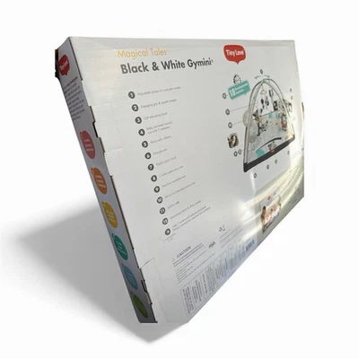 Alfombra de juego Tiny Love Magical Tales Gymini blanca y negra Foto 1 de 2