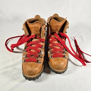 Danner Women's Mountain Light Cascade Leather Boots - Size 7.5 - Picture 1 of 14