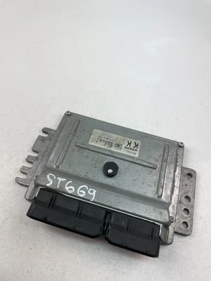 Centralina motore NISSAN NOTE E11, NE11 ECU MEC37-660 28186559 - Immagine 1 di 4