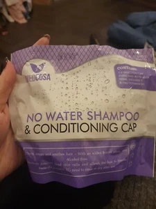 Medcosa No Water Shampoo & Conditioning Cap - Picture 1 of 2