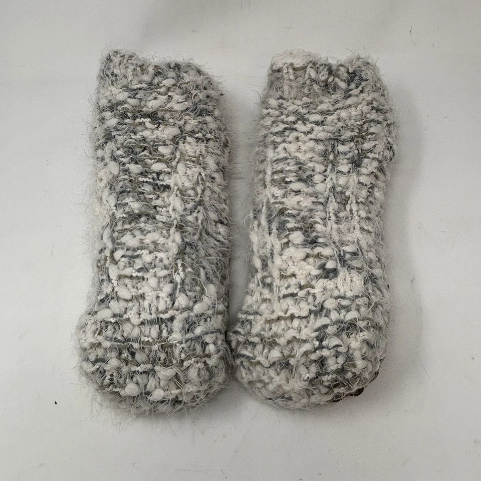 LEMON ANTHROPOLOGIE Women’s CABIN SHORTY Cozy Knit Slippers Marled Gray Size S/M - Image 1 of 4