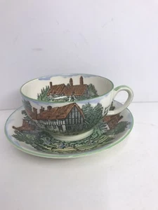 Olde England Crown Devon Fieldings Ann Hathaways Cottage Cream Soup Bowl Plate - Picture 1 of 7