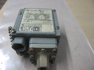 NUOVO PRESSOSTATO SQ SQUARE D 9012 GDW-5 3-150PSI 460PSI MAX P9279 - Foto 1 di 5