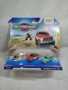 Micro Machines 2021 Hasbro Series 5 #19 Micro Beach Day - Picture 1 of 3