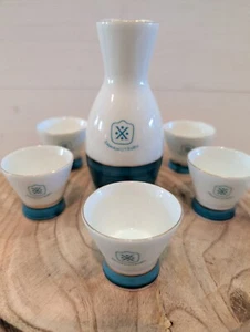 Vintage SAWANOTSURU Saki Set with 5 Cups - Made in Japan - Picture 1 of 10
