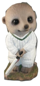 Money Box Statue Ornament Figurine Home Decor - Cricketer Meerkat - Picture 1 of 5