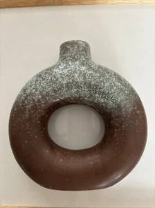 2 Vintage Speckled Circle Donut Nordic Stylish Vases - Picture 1 of 4