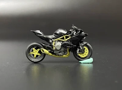 ZD 1:64 H2R Motorcycle Motor Bike Model Resin BN - Image 1 of 4