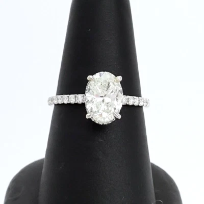 Oval Natural Diamond Halo Engagement Ring 18k White Gold New GIA Certified - Image 1 of 4