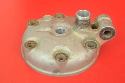 Honda CR250 CR 250 CR250R 1999-2001 tapa de culata cúpula de extremo superior Foto 1 de 4