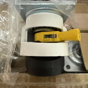 Leveling Castors with Ratchet Handle Design - Total Capacity 1500kg Heavy Duty - Picture 1 of 2