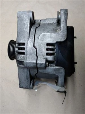 ALTERNATOR OMEGA B 12V 120AMP IDENT PU BOSCH 0123510062 GM 90413763 - Image 1 of 4