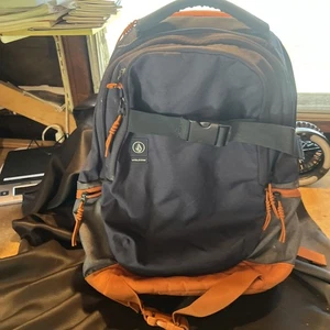 Volcom Black Backpack3 Zippered Compartments . Super Clean! - Picture 1 of 6