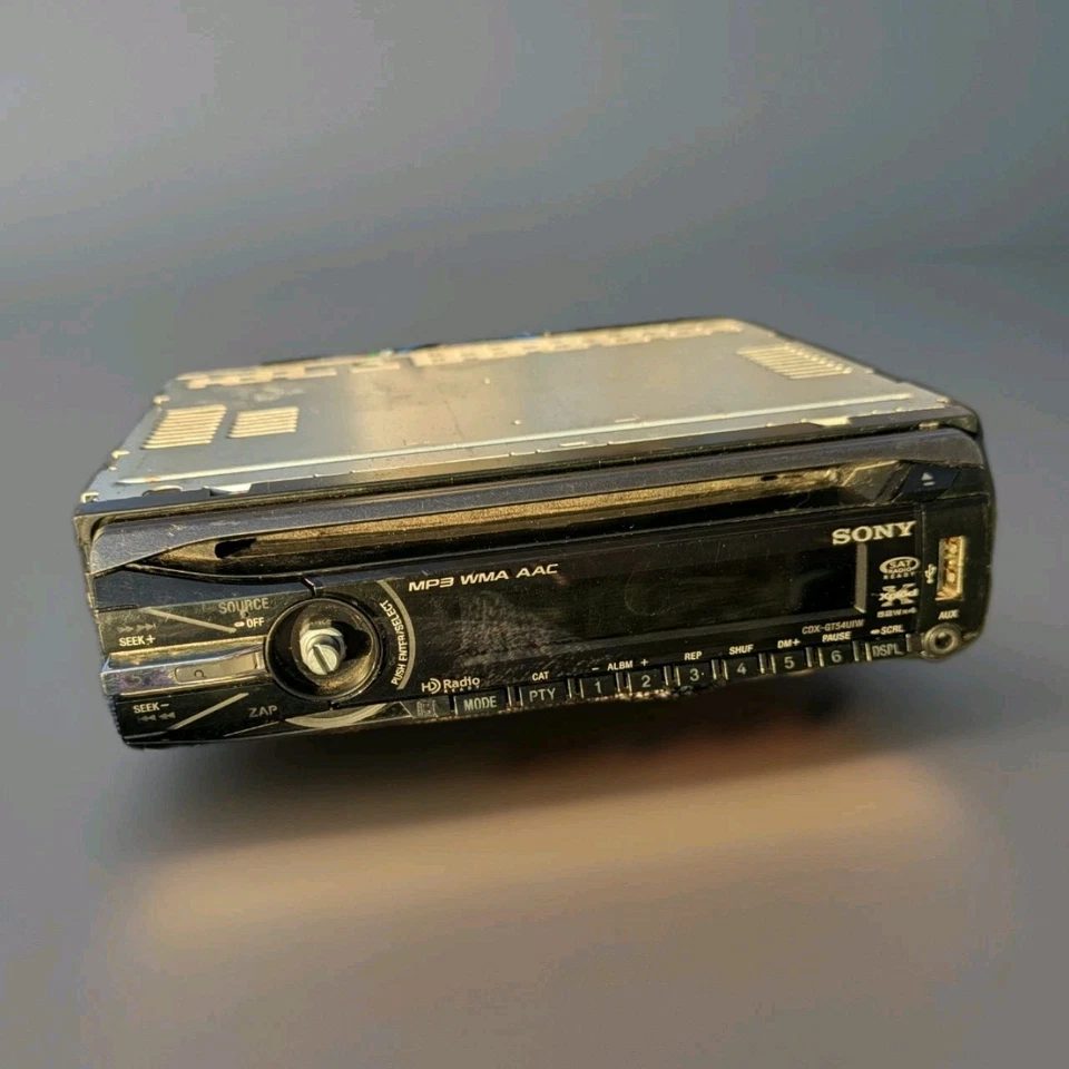 Receptor de CD de carro Sony Xplod CDX-GT540UI - painel DIN único aberto - Sem botão - Imagem 1 de 4