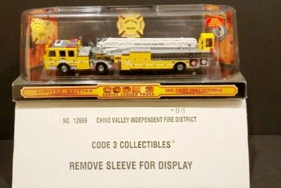 code 3 collectibles 1:64 #12669 - Image 1 of 4