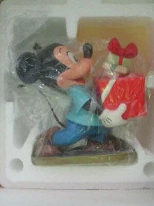 WDCC MICKEY MOUSE ""PRESENTS FOR MY PALS"" ÁRBOL DE NAVIDAD PLUTO NUEVO EN CAJA con certificado de autenticidad - Imagen 1 de 9