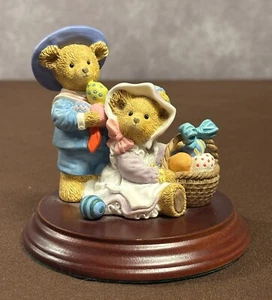 Department 56 Upstairs Downstairs Bears Henry Alice Bosworth The Easter Egg Hunt - Picture 1 of 11