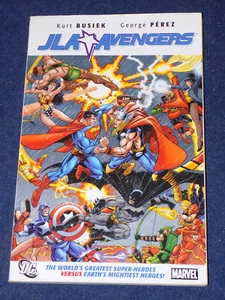 DC Marvel JLA / Avengers Crossover Tpb Busiek Perez - Bild 1 von 2