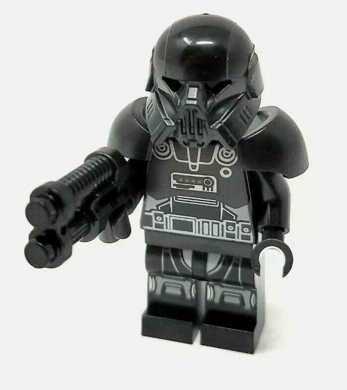 Lego Star Wars Dark Trooper with gun from Lego sets 75324/75315 - Image 1 of 1