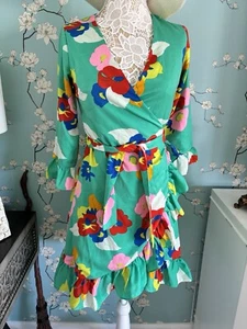 JB By Julie Brown Green Floral Wrap Dress Size S Lined - Picture 1 of 3