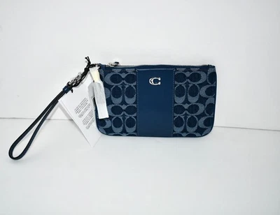 Muñequera COACH Essential PEQUEÑA en Demin #CAT61 LHRHY NUEVA CON ETIQUETAS Detalles: Signature deni Foto 1 de 4