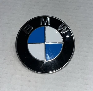 Parachoques delantero emblema BMW SERIE 2/4 21-24 OEM 511498988 - Imagen 1 de 4