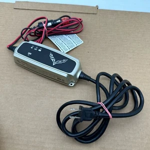 Corvette Battery Charger US 3300 Model 1051 For Lead Acid Batteries Up To 90 ah - Picture 1 of 11