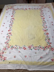 VTG floral Printed Cotton Cutter TABLECLOTH COTTAGECORE 50-60's Yellow Red - Picture 1 of 8