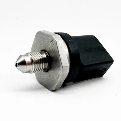 Fuel Injection Pressure Sensor For BMW 535i GT 10-17 535i GT 11-19 13537584404 Foto 1 de 4