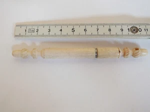 Alter Nadelbehälter aus Bein - wohl vor 1900 - Bild 1 von 4