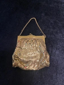 Bolso de noche vintage de malla dorada blanqueador y Davis - Imagen 1 de 8