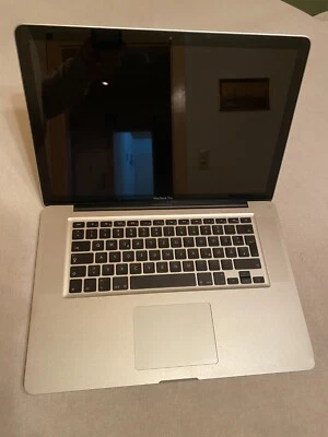 APPLE MacBook PRO 15.4”  gebraucht, nicht funktionsfähig, guter Zustand - Bild 1 von 4