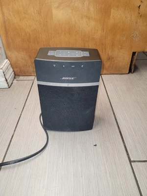 Bose SoundTouch 10 altoparlante wireless WiFi e Bluetooth nero funzionante usato - Immagine 1 di 4