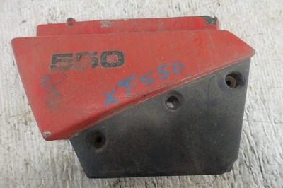 1982 1983 OEM Yamaha XT550 XT 550 LEFT SIDE COVER - Image 1 of 4