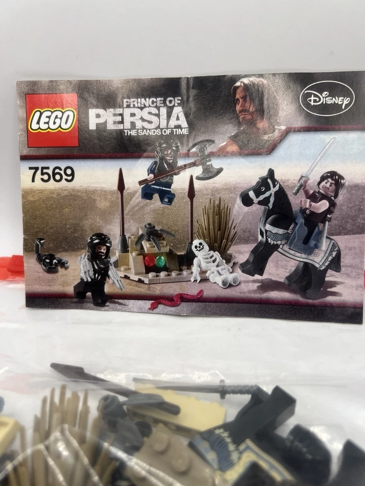 LEGO Prince of Persia: Desert Attack (7569) No Box Complete W/ Manuel - Image 1 of 4