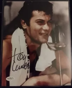TONY CURTIS SIGNED AUTOGRAPHED PHOTO JSA COA - Picture 1 of 3