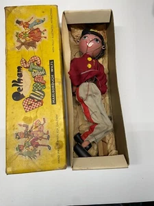 Vintage Pelham Marionette Bellhop Bell Boy Puppe 6176 mit Originalkarton - Bild 1 von 14
