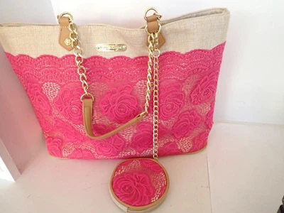 Bolso de Mano Grande Betsey Johnson Cartera Rosa Floral Encaje Sobre Arpillera Nuevo sin Etiquetas + Cartera Foto 1 de 4