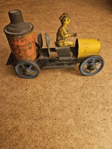 VINTAGE TIN FIRETRUCK LARGE ABOUT 7 INCHES LONG - Picture 1 of 23