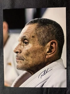 RELSON GRACIE Autographed 8x10 Photo ~Royce HELIO ROYLER Rolker Rorion~ - Picture 1 of 3