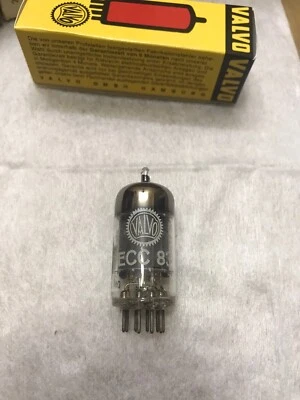 Valvo ECC83 12AX7 D Getter 45 grados nuevo en caja 1956 Foto 1 de 3