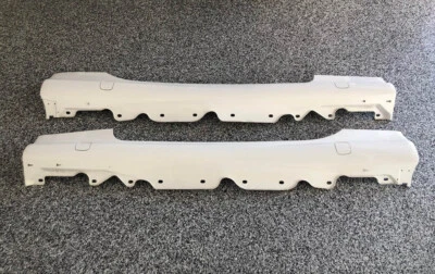 Authentic Mercedes Benz SL550 2007 Right Left Side Skirt Panel Pearl White Foto 1 de 4