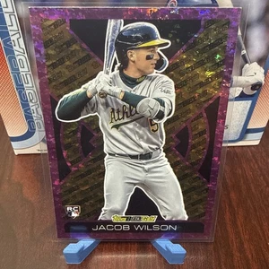 2025 Topps Update Jacob Wilson #BG-25 Topps Black Gold RC Pink Parallel SP  - Bild 1 von 2