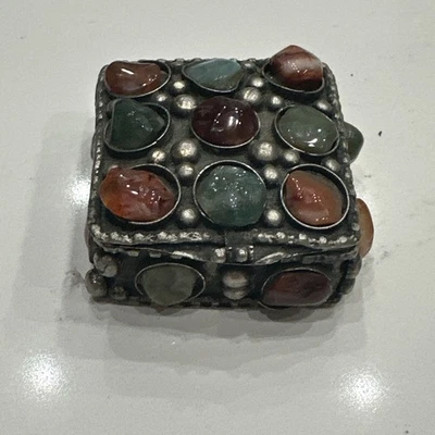 ANTIGUO FRASCO DE BARATIJA DE PLATA PIEDRAS SEMIPRECIOSAS HECHAS A MANO CHINA Foto 1 de 4