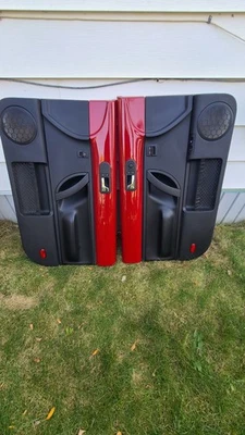 Juego de paneles de puerta Volkswagen Beetle 1998 a 2010 OEM techo rígido rojo/negro Foto 1 de 4