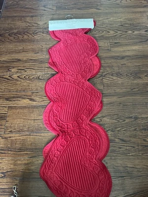 cynthia rowley velvet hearts table runner 14” X 90” - Image 1 of 4