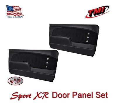 Juego de paneles de puerta moldeados Mustang Sport XR 1967-68 - negro carbón con puntada negra Foto 1 de 4