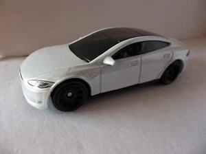 ⚡️ 2024 Matchbox White Tesla Model S 1:64 Diecast Car New Loose ⚡️ - Picture 1 of 1