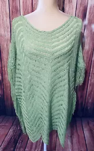 Women’s OS Pancho Sweater Pullover Green Fringe Sleeves Soft Open Knit V Neck - Picture 1 of 8
